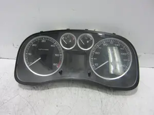 Foto de CUADRO INSTRUMENTOS PEUGEOT 307 BERLINA (S2) 1.6 HDi CAT (9HZ / DV6TED4) (109 CV / 80 KW) referencia 9647538480