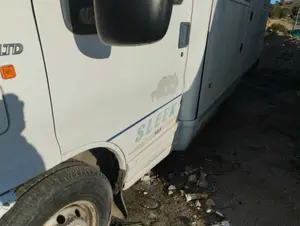 Foto de PUERTA DELANTERA IZQUIERDA FIAT DUCATO II CAMIÓN 2.8 JTD (146 CV / 107 KW) foto 3
