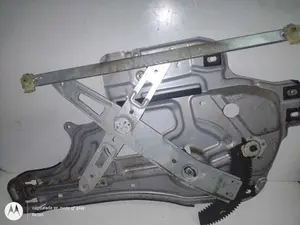 Foto de ELEVALUNAS DELANTERO DERECHO HYUNDAI SANTA FE (SM) 2.0 CRDi CAT (113 CV / 83 KW) referencia 8248026050 foto 2