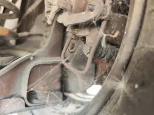 Foto de PINZA DE FRENO TRASERA DERECHA CITROEN BERLINGO FURGÓN 1.6 16V HDi FAP (90 CV / 66 KW) referencia 4402F6