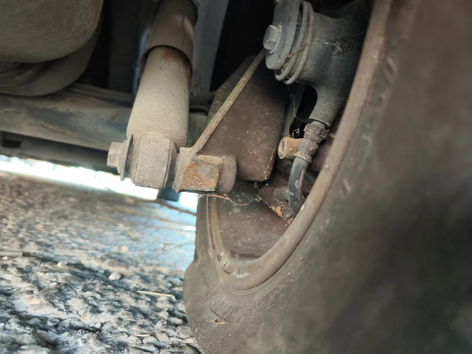 Foto de MANGUETA TRASERA DERECHA RENAULT LAGUNA (B56) 2.0 (113 CV / 83 KW)
