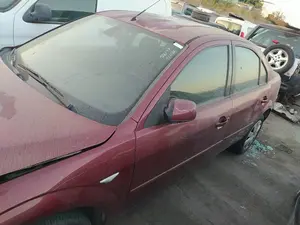 Foto de LUNA DELANTERA IZQUIERDA FORD MONDEO BERLINA (GE) 2.0 CAT (146 CV / 107 KW) referencia 1116875