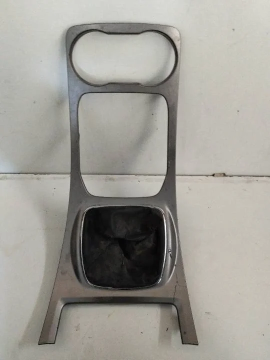 Foto de GUARNECIDOS PALANCA CAMBIO FORD S-MAX (CA1) 2.0 TDCi CAT (140 CV / 103 KW) referencia 6M21U045B79A