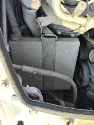 Foto de CENTRALITA MOTOR UCE RENAULT LAGUNA (B56) 2.0  (113 CV / 83 KW)