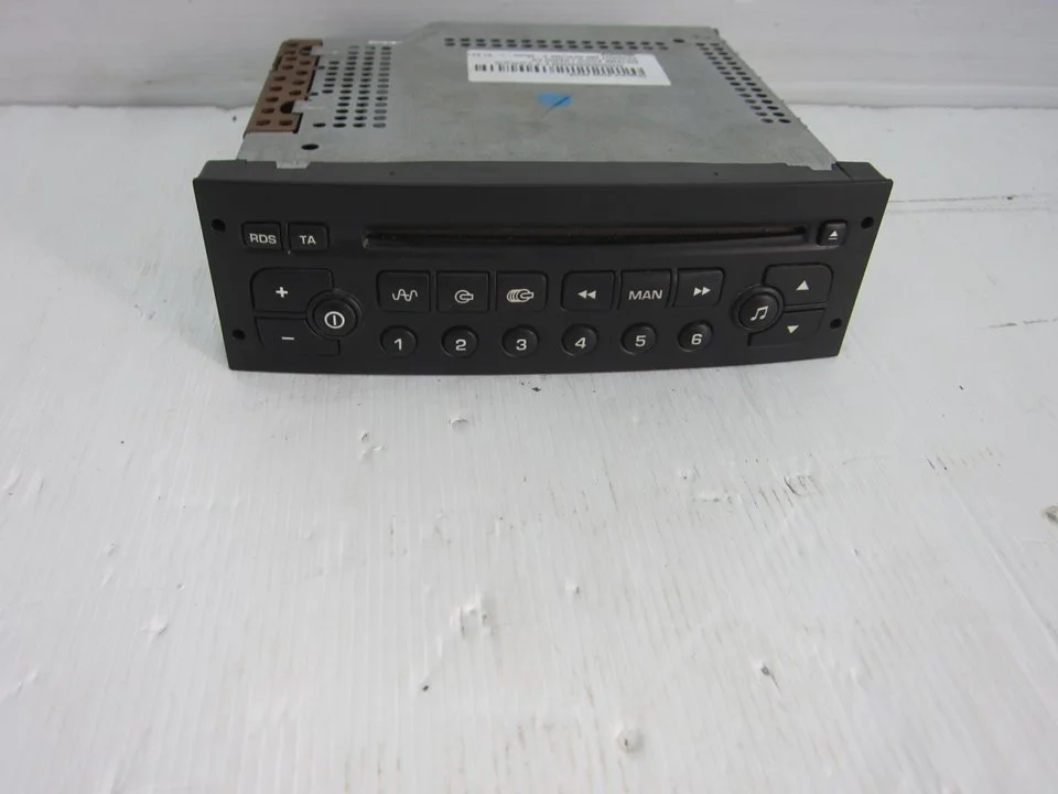 Foto de SISTEMA AUDIO / RADIO CD PEUGEOT 206 1.4 (75 CV / 55 KW) referencia 96545978XT00