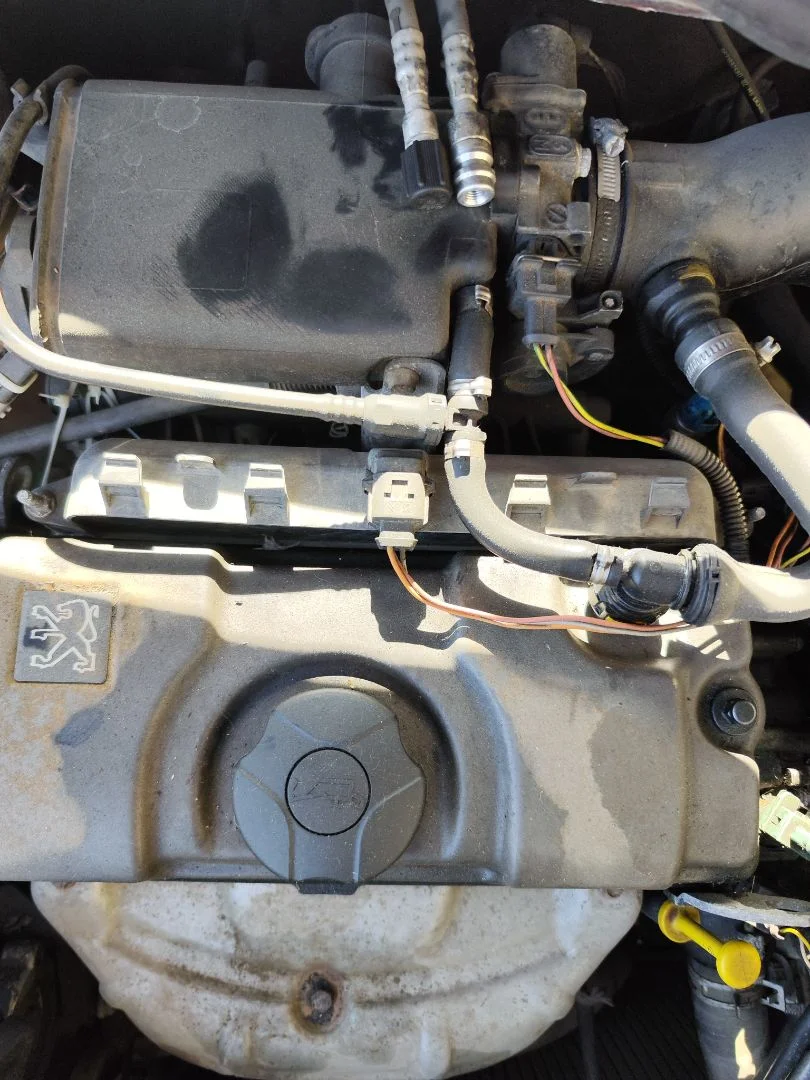 Foto de BOBINA ENCENDIDO PEUGEOT 206 1.4 (75 CV / 55 KW)