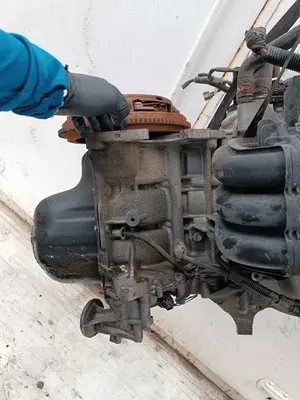 Foto de MOTOR COMPLETO TOYOTA AYGO (KGB/WNB) referencia 1KR foto 3