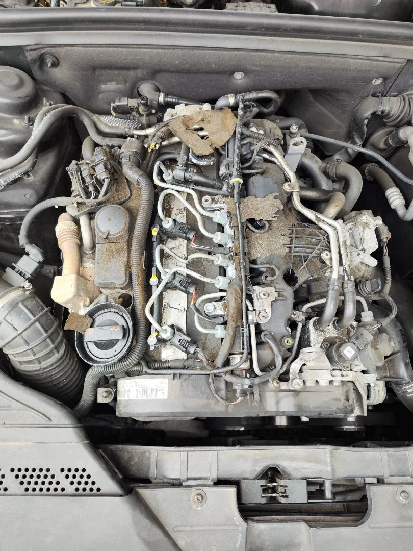 Foto de MOTOR COMPLETO AUDI A5 COUPE (8T) 2.0 16V TDI (170 CV / 125 KW) referencia CAH
