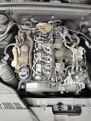 Foto de MOTOR COMPLETO AUDI A5 COUPE (8T) 2.0 16V TDI (170 CV / 125 KW) referencia CAH