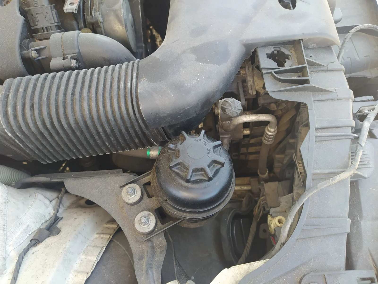 Foto de TUBO PRESION DIRECCION ASISTIDA BMW SERIE 1 BERLINA (E81/E87) 2.0 16V Diesel CAT (122 CV / 90 KW)