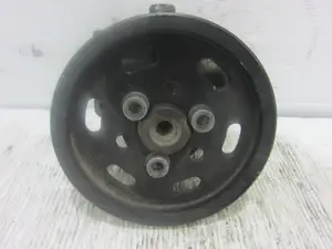 Foto de BOMBA DIRECCION VOLKSWAGEN POLO V (6R1) referencia 6N0422154A