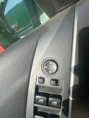 Foto de MANDO RETROVISOR BMW SERIE 5 BERLINA (E60) 3.0 24V CAT (231 CV / 170 KW)