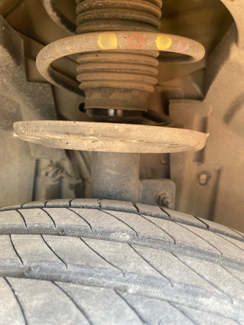 Foto de BRAZO SUSPENSION DELANTERO DERECHO PEUGEOT 208 (P2) 1.2 PureTech (74 CV / 55 KW)