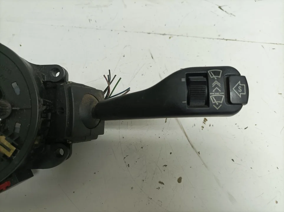 Foto de MANDO LIMPIA BMW SERIE X5 (E53) referencia 8375408