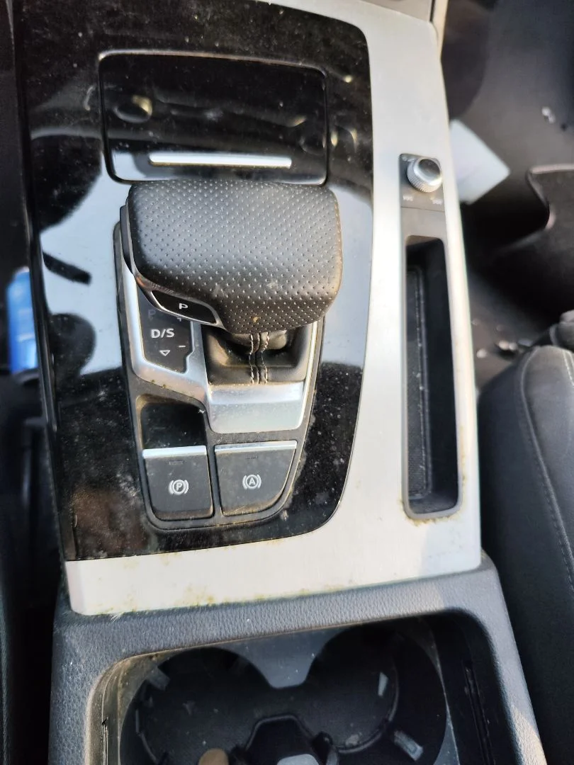 Foto de PALANCA CAMBIO AUDI Q5 FYG Híbrido 220 kW (2.0 Ltr. - 195 kW TFSI) (299 CV / 220 KW) referencia 80B713041AD