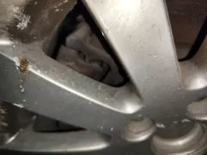 Foto de PINZA DE FRENO TRASERA IZQUIERDA VOLKSWAGEN PASSAT BERLINA (3C2) 2.0 TDI (140 CV / 103 KW) referencia 3C0615403G