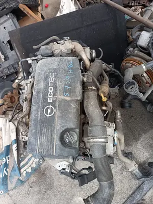 Foto de MOTOR COMPLETO OPEL ASTRA J BERLINA 5P 1.7 16V CDTI (110 CV / 81 KW) foto 2