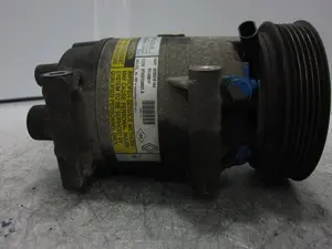 Foto de COMPRESOR AIRE ACONDICIONADO RENAULT MEGANE II BERLINA 5P referencia 01140017
