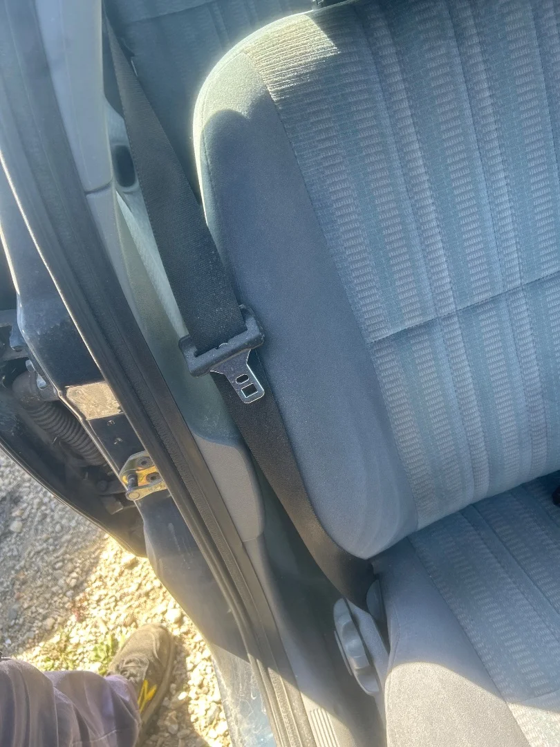 Foto de CINTURON SEGURIDAD DELANTERO IZQUIERDO FORD MONDEO FD BERL./TURNIER 1.8 16V CAT (116 CV / 85 KW)