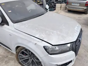 Foto de CAPO AUDI SQ7 (4MB) 4.0 V8 TDI (435 CV / 320 KW) referencia 4M0823029A foto 4