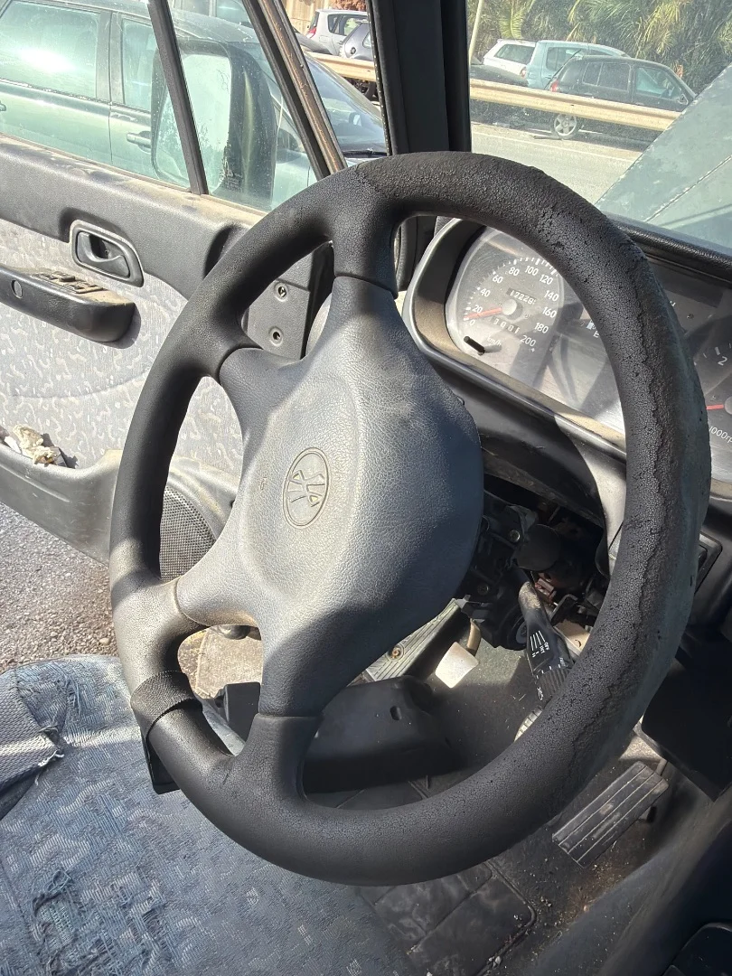 Foto de ANILLO AIRBAG MITSUBISHI GALLOPER (HYUNDAI)(02.1998) 2.5 Turbodiesel (105 CV / 77 KW)