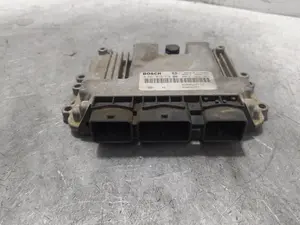 Foto de CENTRALITA MOTOR UCE RENAULT LAGUNA II GRANDTOUR (KG0) 1.9 dCi Diesel (120 CV / 88 KW) referencia 8200527713 foto 6