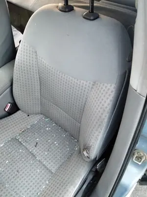 Foto de ASIENTO DELANTERO IZQUIERDO RENAULT LAGUNA II (BG0) 1.9 dCi Diesel CAT (101 CV / 74 KW) foto 2