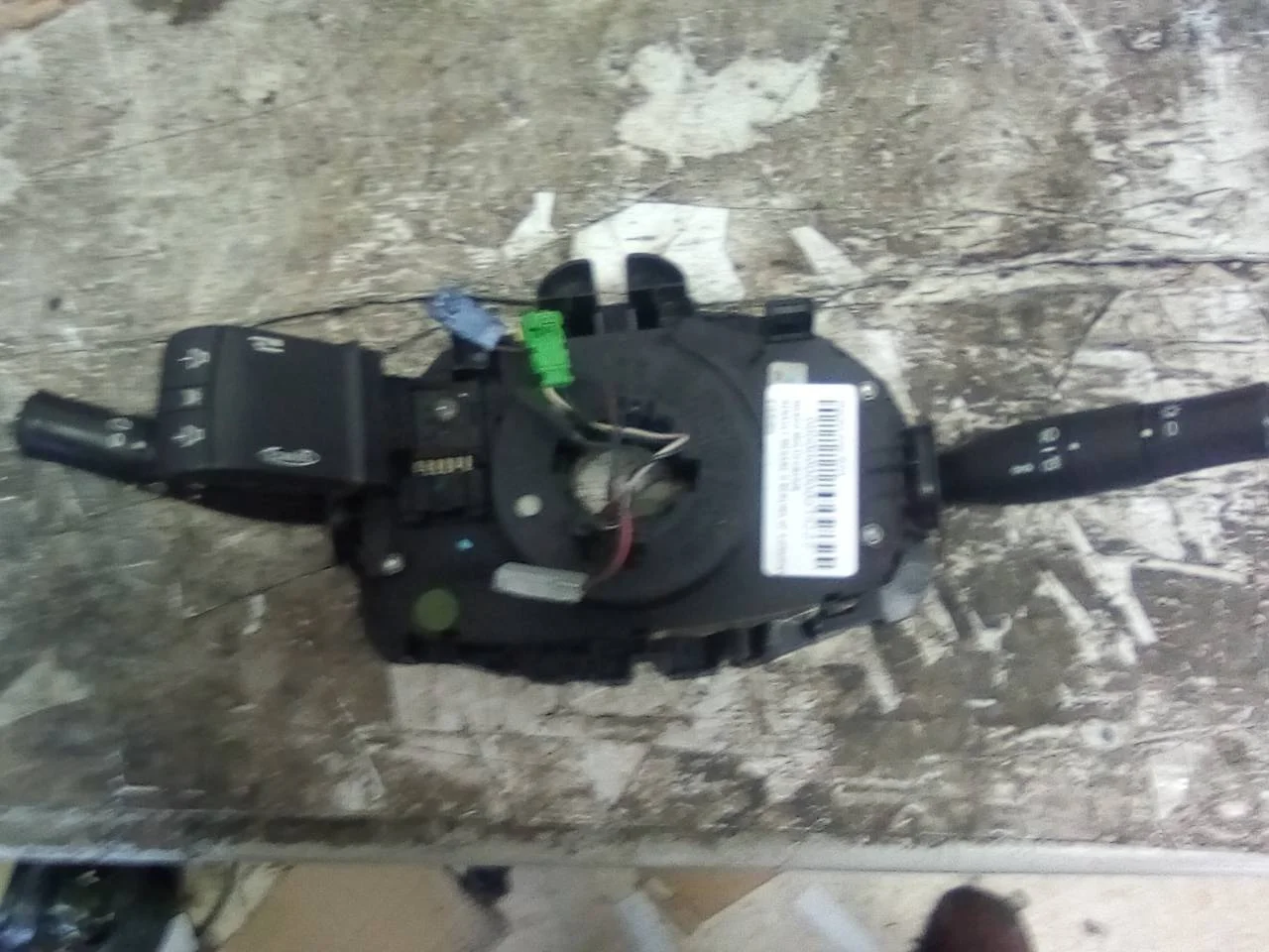 Foto de MANDO MULTIFUNCION RENAULT MEGANE II BERLINA 5P 1.5 dCi Diesel (82 CV / 60 KW) referencia 01835909
