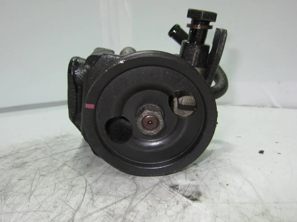 Foto de BOMBA DIRECCION HYUNDAI GETZ (TB) referencia 571101C080