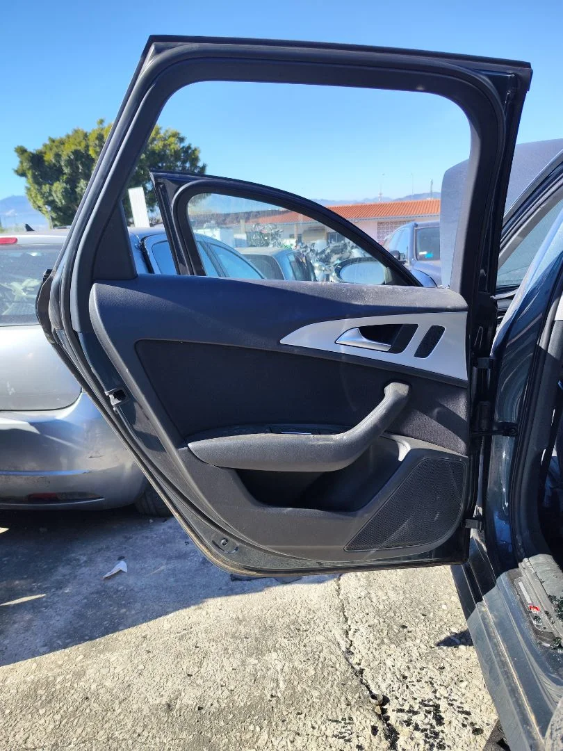 Foto de GUARNECIDO PUERTA TRASERA IZQUIERDA AUDI A6 AVANT (4GD) 2.0 16V TDI (190 CV / 140 KW) referencia 4G0867305