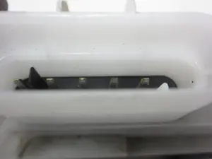 Foto de CERRADURA PUERTA DELANTERA DERECHA CITROEN C3 PLURIEL 1.6 16V CAT (NFU / TU5JP4) (109 CV / 80 KW) referencia 46978780 foto 2