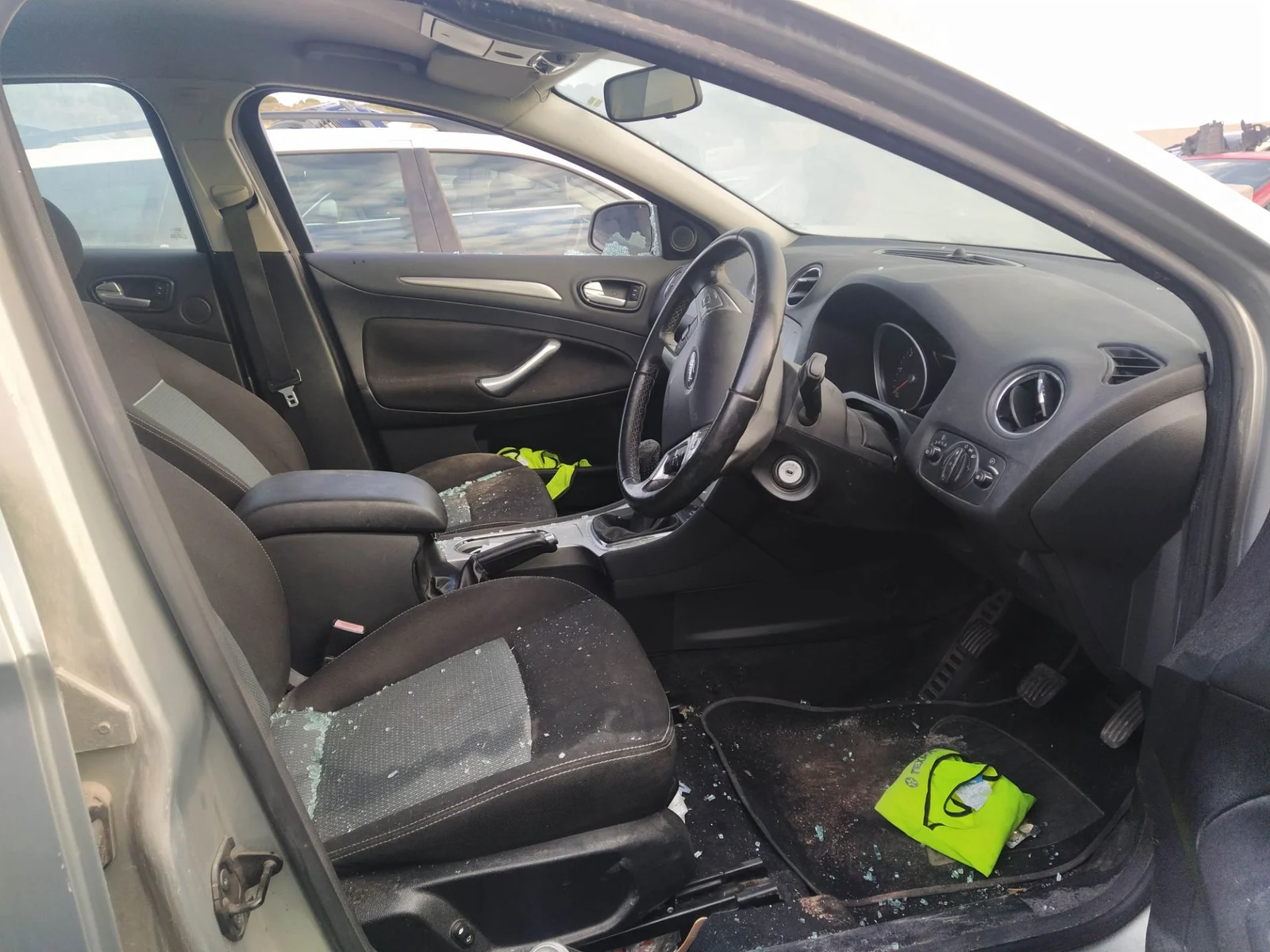 Foto de MANDO LIMPIA FORD MONDEO BERLINA (CA2) 1.8 TDCi CAT (125 CV / 92 KW)