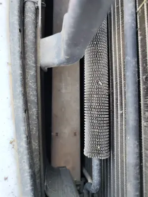 Foto de INTERCOOLER MERCEDES-BENZ CLASE E (BM 211) BERLINA 3.0 CDI CAT (190 CV / 140 KW)