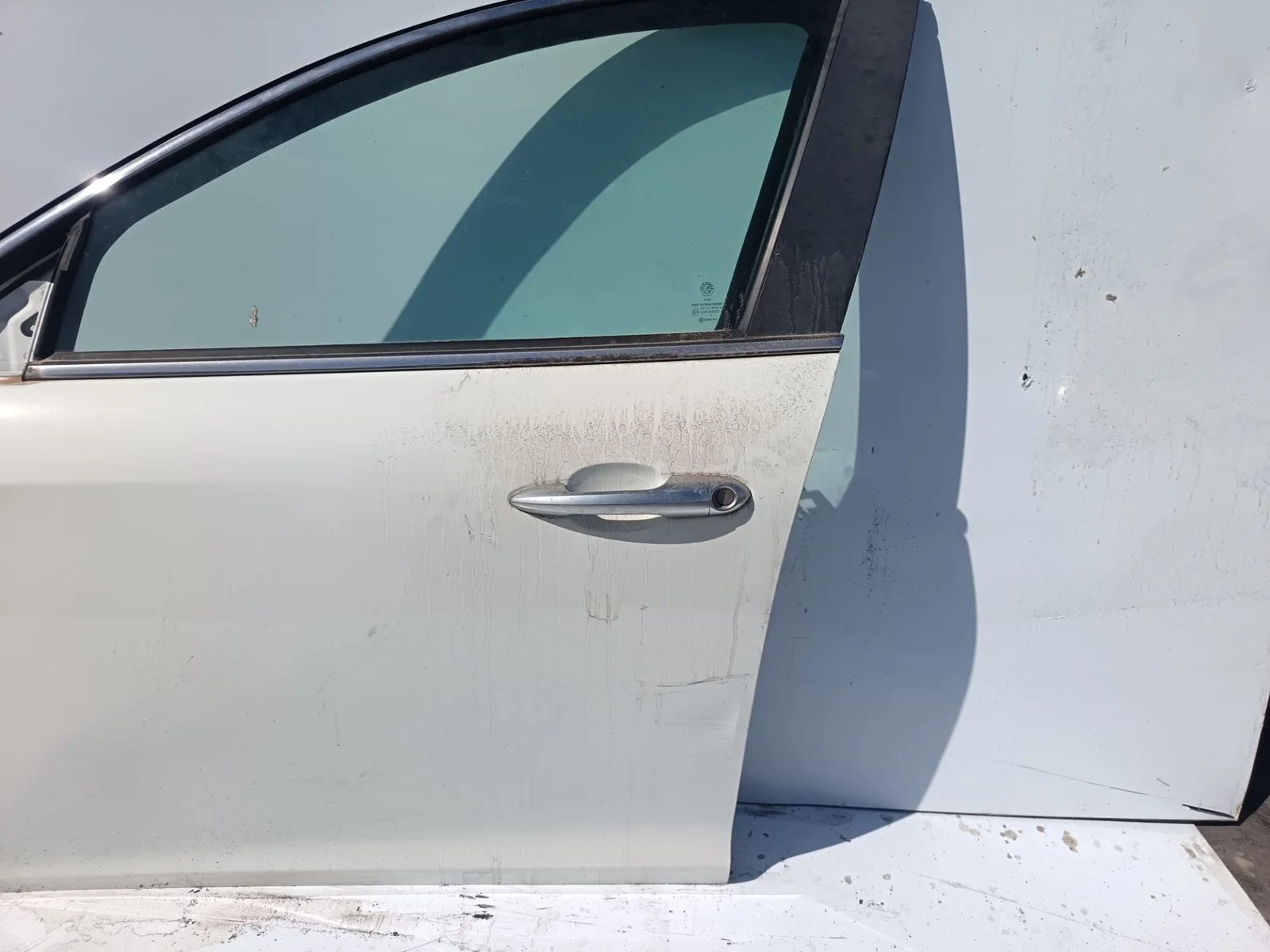 Foto de PUERTA DELANTERA IZQUIERDA ALFA ROMEO GIULIETTA (191) 1.6 JTDM CAT (105 CV / 77 KW)