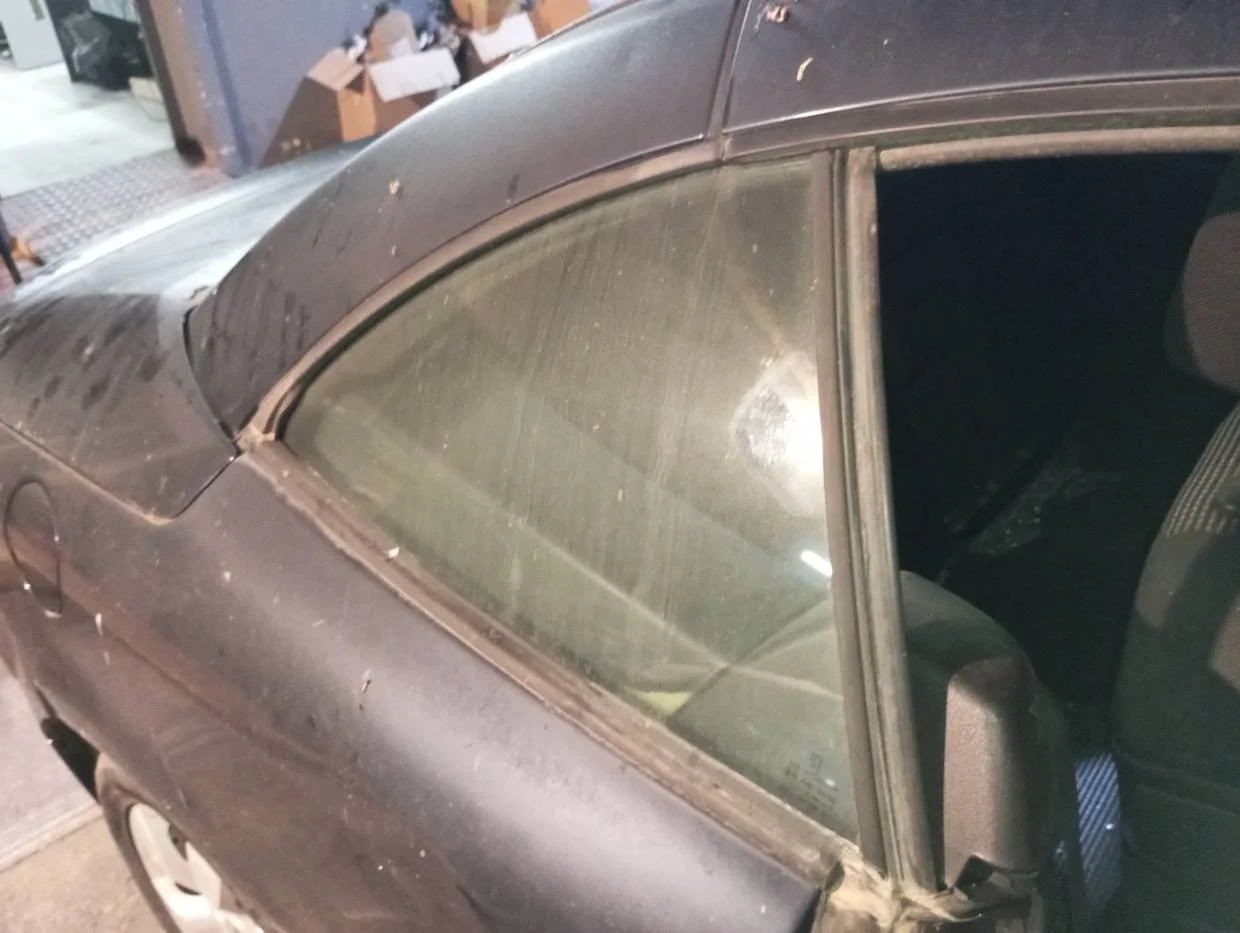 Foto de LUNA TRASERA DERECHA PEUGEOT 307 CC CABRIO-COUPÉ (S2)