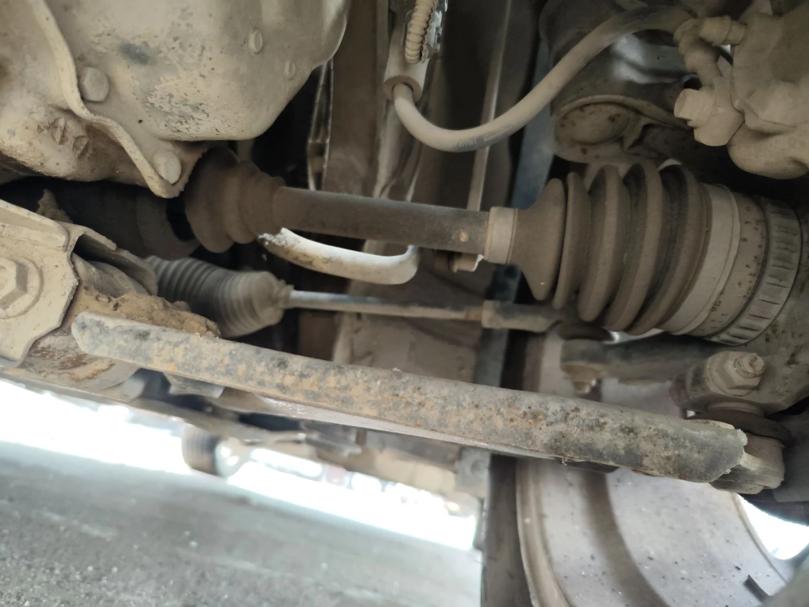 Foto de BRAZO SUSPENSION DELANTERO IZQUIERDO OPEL CORSA C 1.2 16V CAT (Z 12 XEP / LB4) (80 CV / 59 KW)