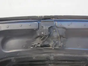 Foto de CAPO AUDI A6 BERLINA (4F2) 4.2 V8 40V (335 CV / 246 KW) referencia 4F0010189F foto 4