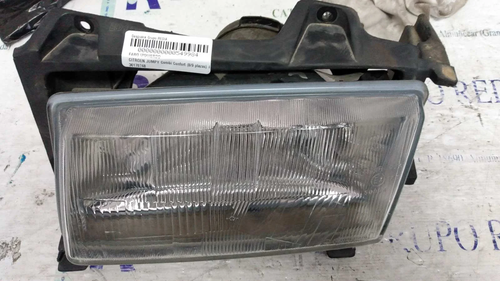 Foto de FARO IZQUIERDO CITROEN JUMPY referencia 36170748