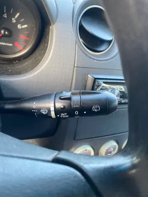 Foto de MANDO LIMPIA MITSUBISHI COLT CZ3 BERL. 5 (Z30A) 1.3 CAT (95 CV / 70 KW)