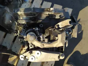 Foto de CAJA CAMBIOS OPEL ASTRA J BERLINA 5P referencia M32012D1 foto 8