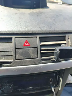 Foto de WARNING OPEL MERIVA 1.7 16V DTI CAT (Y 17 DT / LR6) (75 CV / 55 KW)