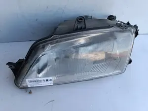 Foto de FARO IZQUIERDO PEUGEOT 306 3/5 PT. (S1)(01.1993) 1.9 Turbodiesel CAT (90 CV / 66 KW) referencia 203246