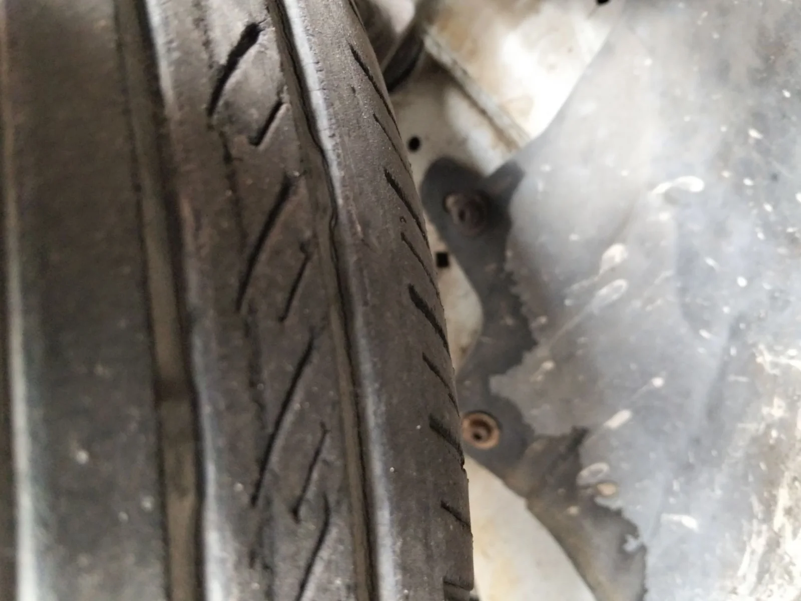 Foto de AMORTIGUADOR DELANTERO IZQUIERDO FORD TRANSIT CONNECT (TC7) 1.8 TDCi CAT (110 CV / 81 KW) referencia 1517774