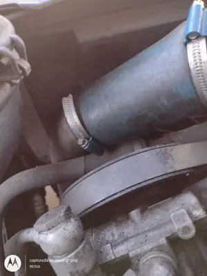 Foto de CONDENSADOR / RADIADOR  AIRE ACONDICIONADO BMW SERIE 5 BERLINA (E60) 3.0 Turbodiesel CAT (218 CV / 160 KW)