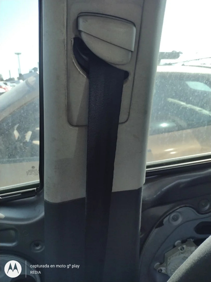 Foto de CINTURON SEGURIDAD DELANTERO DERECHO VOLKSWAGEN TOURAN (1T2) 1.9 TDI (105 CV / 77 KW) referencia 1T1857706C RAA