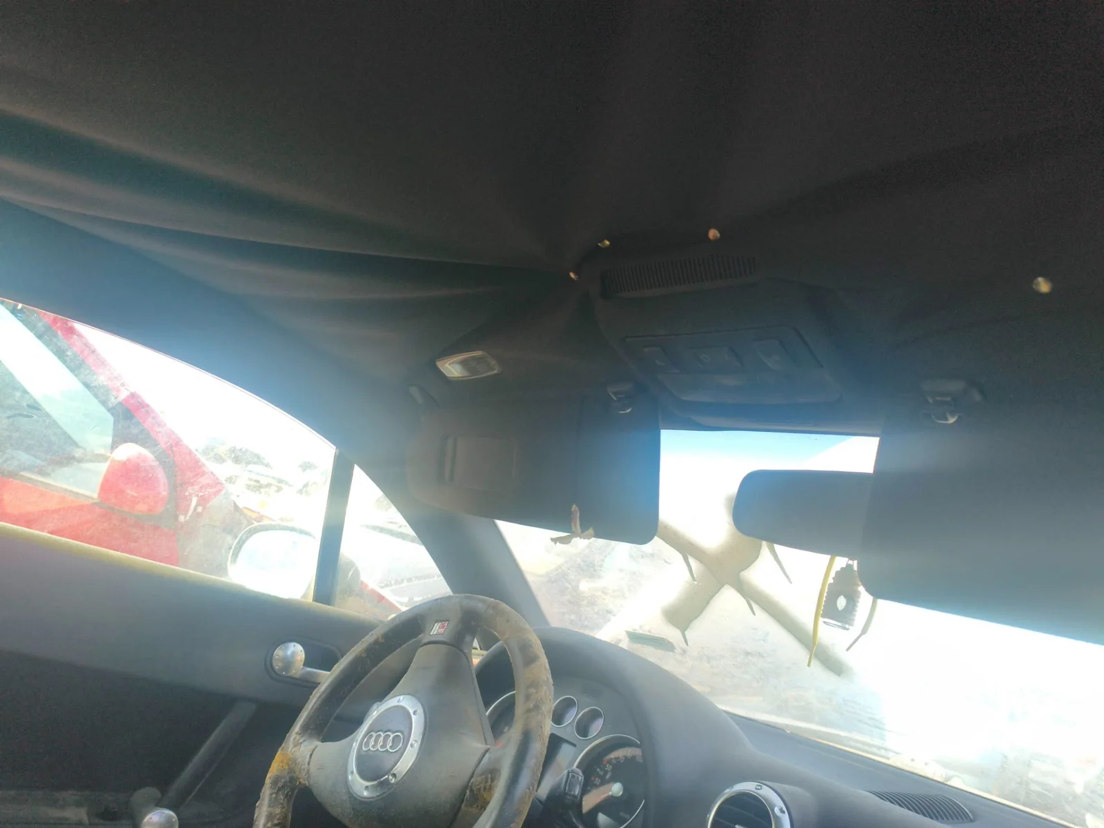 Foto de PARASOL IZQUIERDO AUDI TT COUPE/ROADSTER (8N3/8N9) 1.8 20V Turbo (180 CV / 132 KW) referencia 8N8857551D FKZ
