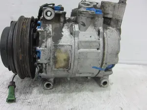 Foto de COMPRESOR AIRE ACONDICIONADO AUDI A6 AVANT (4B5) referencia 4B0260805C foto 6