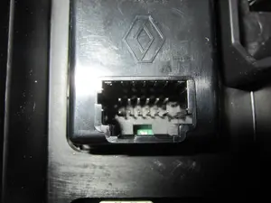 Foto de NO IDENTIFICADO RENAULT TRAFIC III FURGÓN 1.6 dCi Diesel Energy (120 CV / 88 KW) referencia 682609821R foto 3