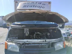 Foto de CAPO FORD TRANSIT FURGÓN (CY/DY)(1986) 2.5 Diesel (80 CV / 59 KW) foto 6