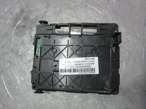 Foto de CAJA RELES / FUSIBLES CITROEN XSARA PICASSO 1.6 16V HDi (90 CV / 66 KW) referencia 9650618480 foto 4